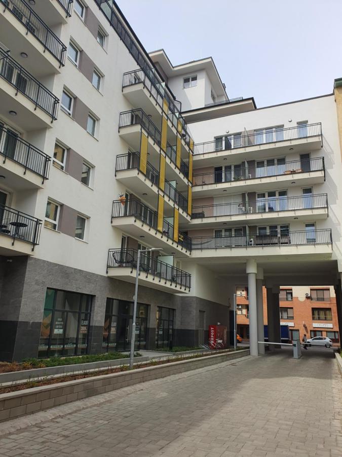 Park West Apartment - Free Parking Budapesta Exterior foto